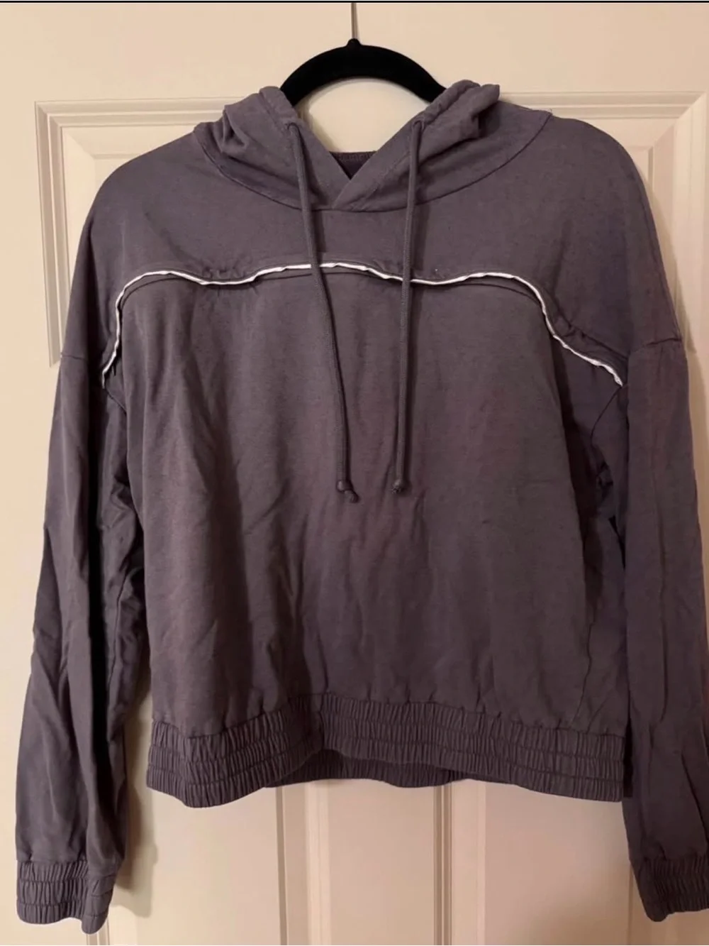 Kindred Bravely Sweatshirt & Sweatpants Set - Nursing and Pumping Access